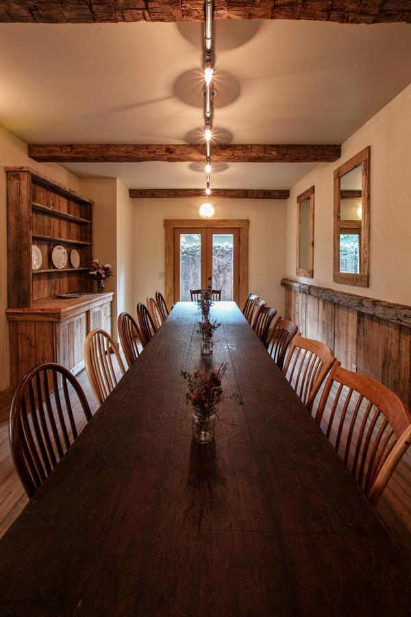 The Squibb Houses Cambria Bagian luar foto